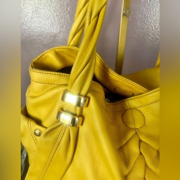B. Makowsky Yellow Leather Hobo - Picture 2 of 7